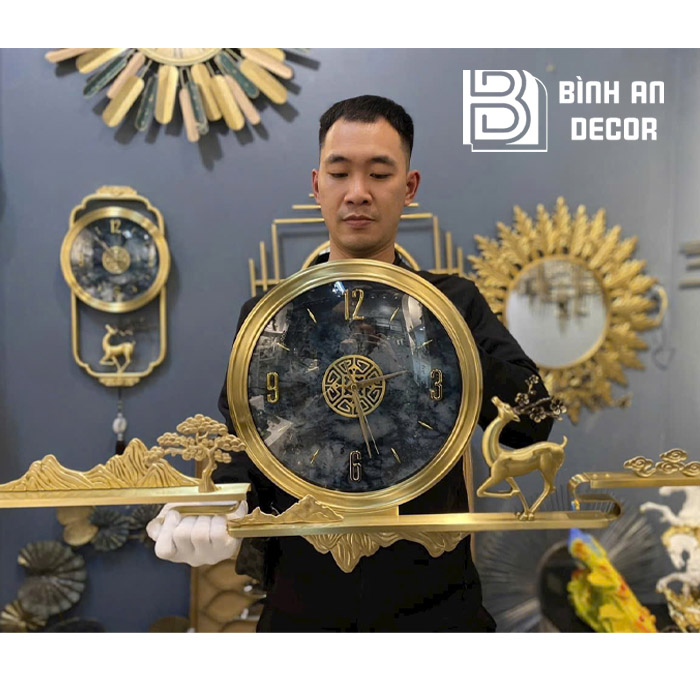 Đồng hồ bằng đồng hươu tài lộc